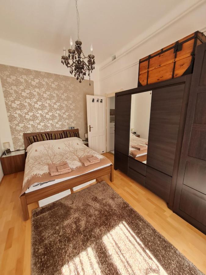 Marble Apartment -Near Buda Castle Budapeste Exterior foto